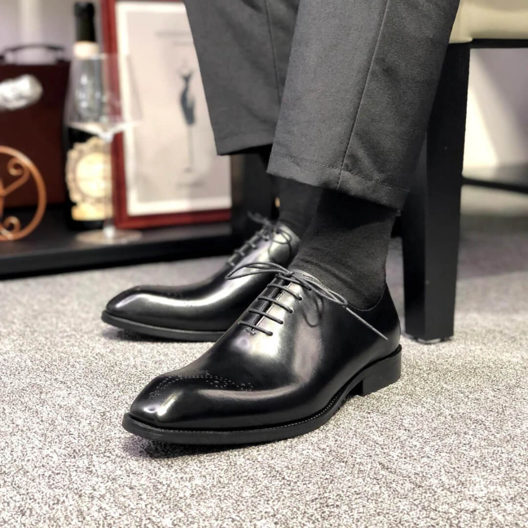 black wholecut dress shoes New Men's Handmade Black Leather Oxford Brogue Whole-Cut Formal Dress Shoes Men