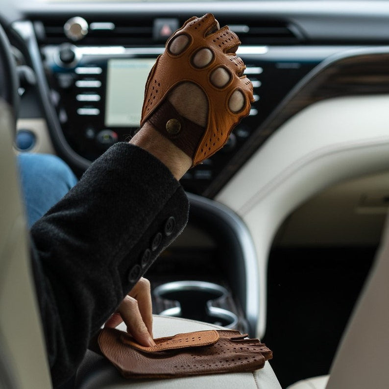 Mens Cognac Brown Fingerless Gloves in Sheep Leather