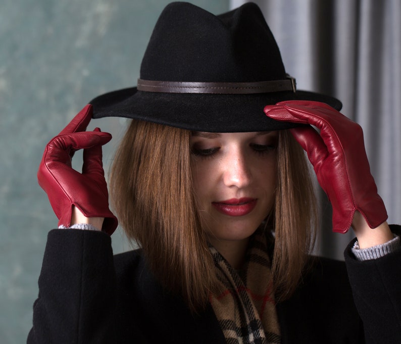 Womens Minimal Red Leather Gloves