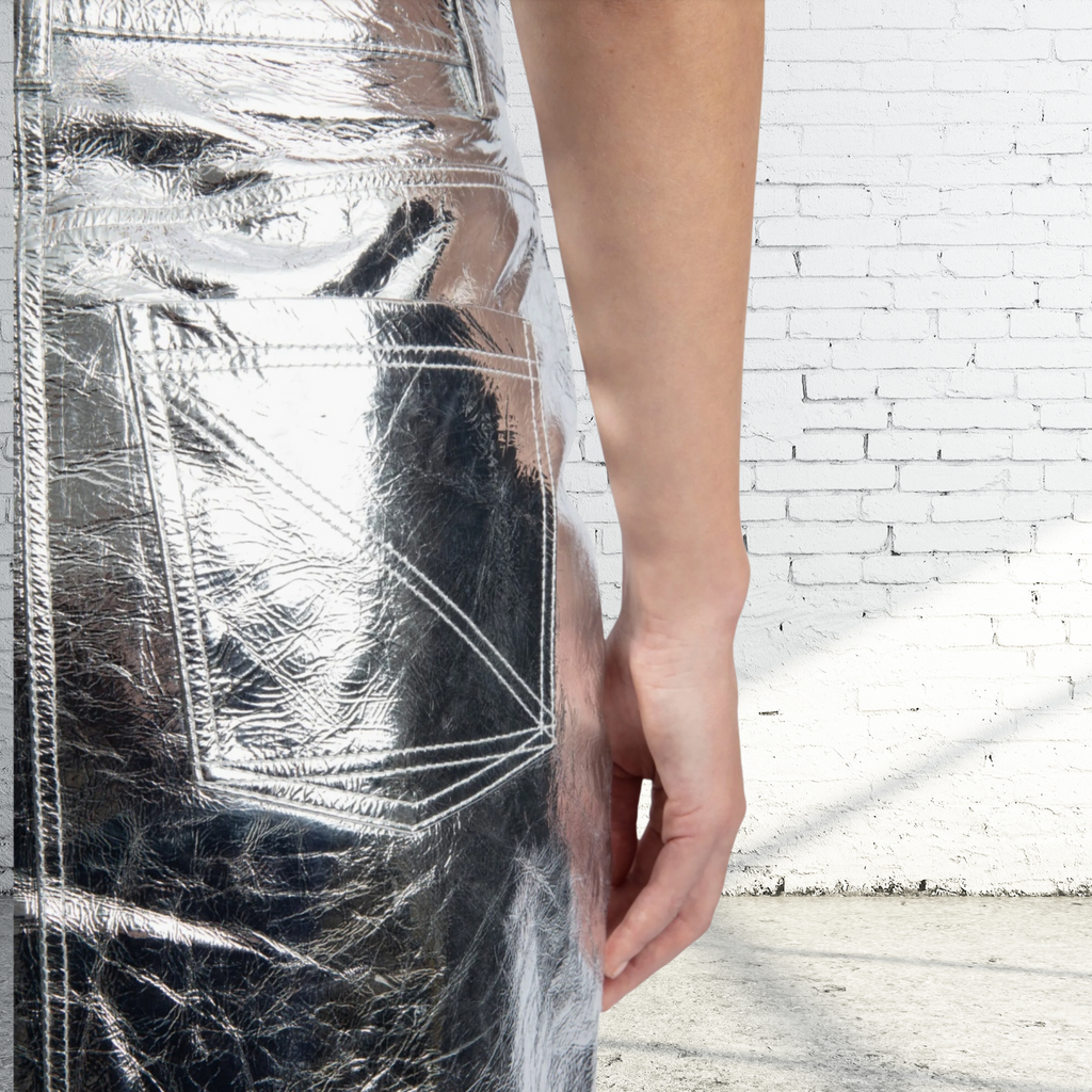 Womens Crackled Silver Metallic Foil Effect Genuine Leather Mini Skirt with Pockets