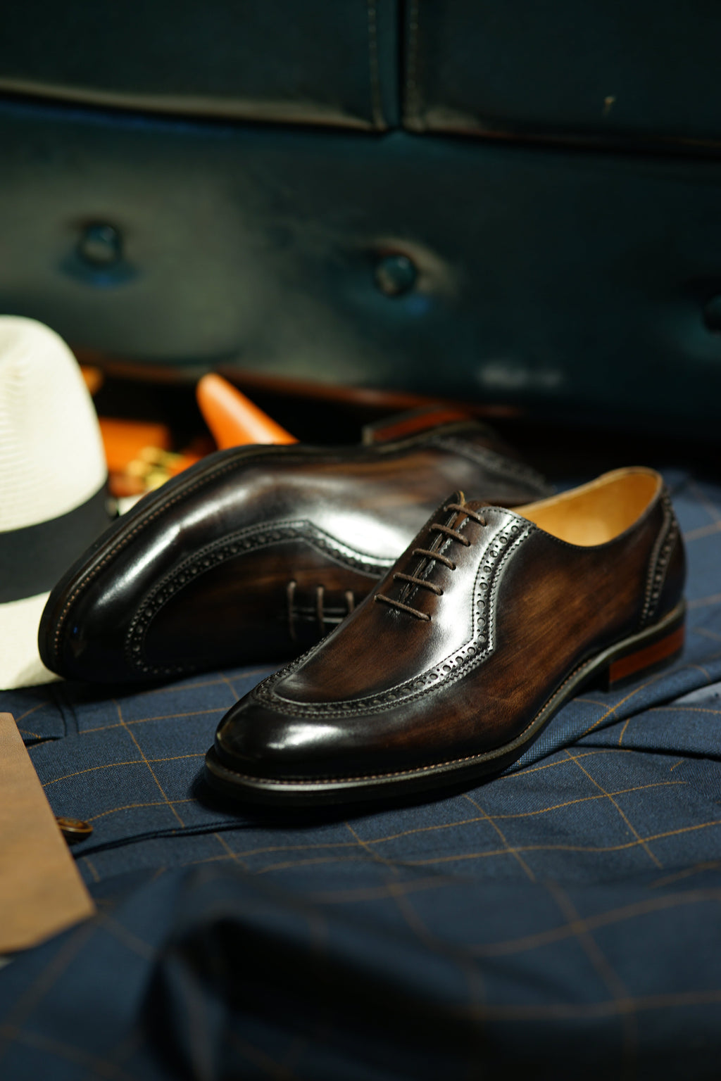 Brown Patina Finish Oxford Brogue Shoes | Hides&Cult