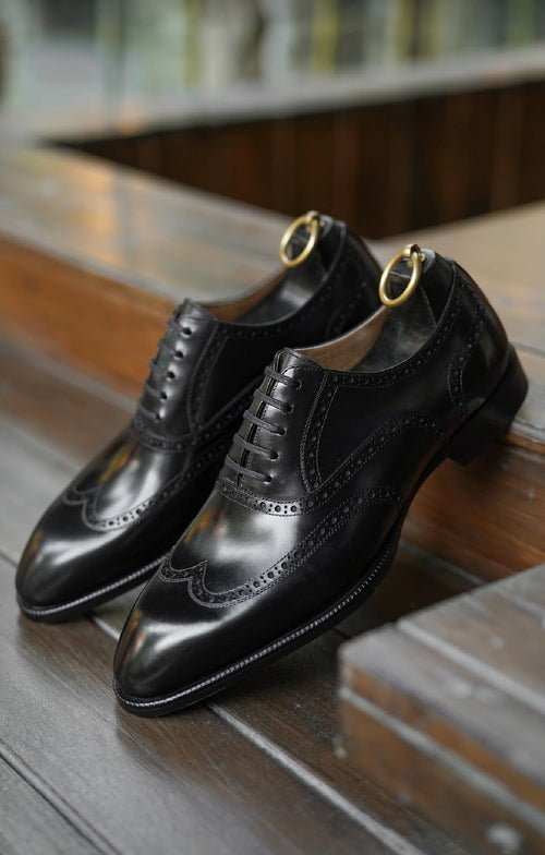 Black Classic Oxford Brogue Shoes | Hides&Cult