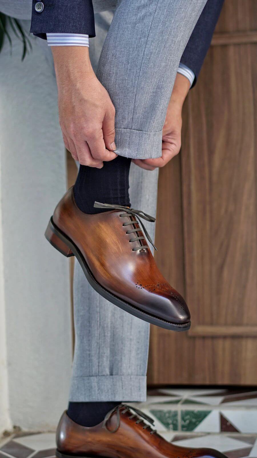 Brown Patina Finish Wingtip Whole-cut Oxfords | Hides&Cult