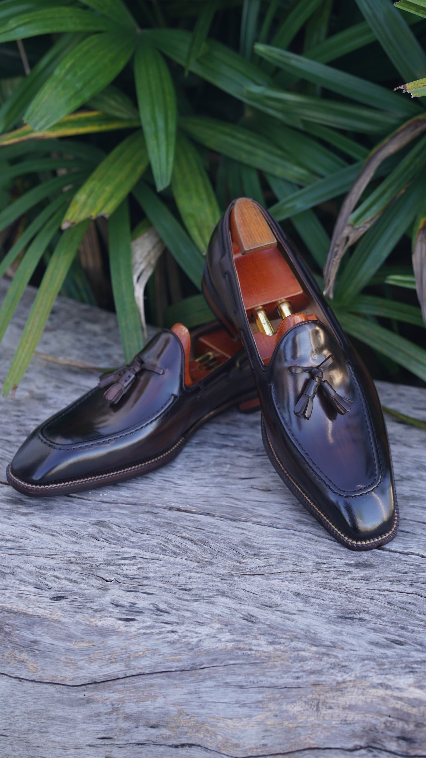 Dark Brown Hand Painted Patina Tassel Loafers | Hides&Cult