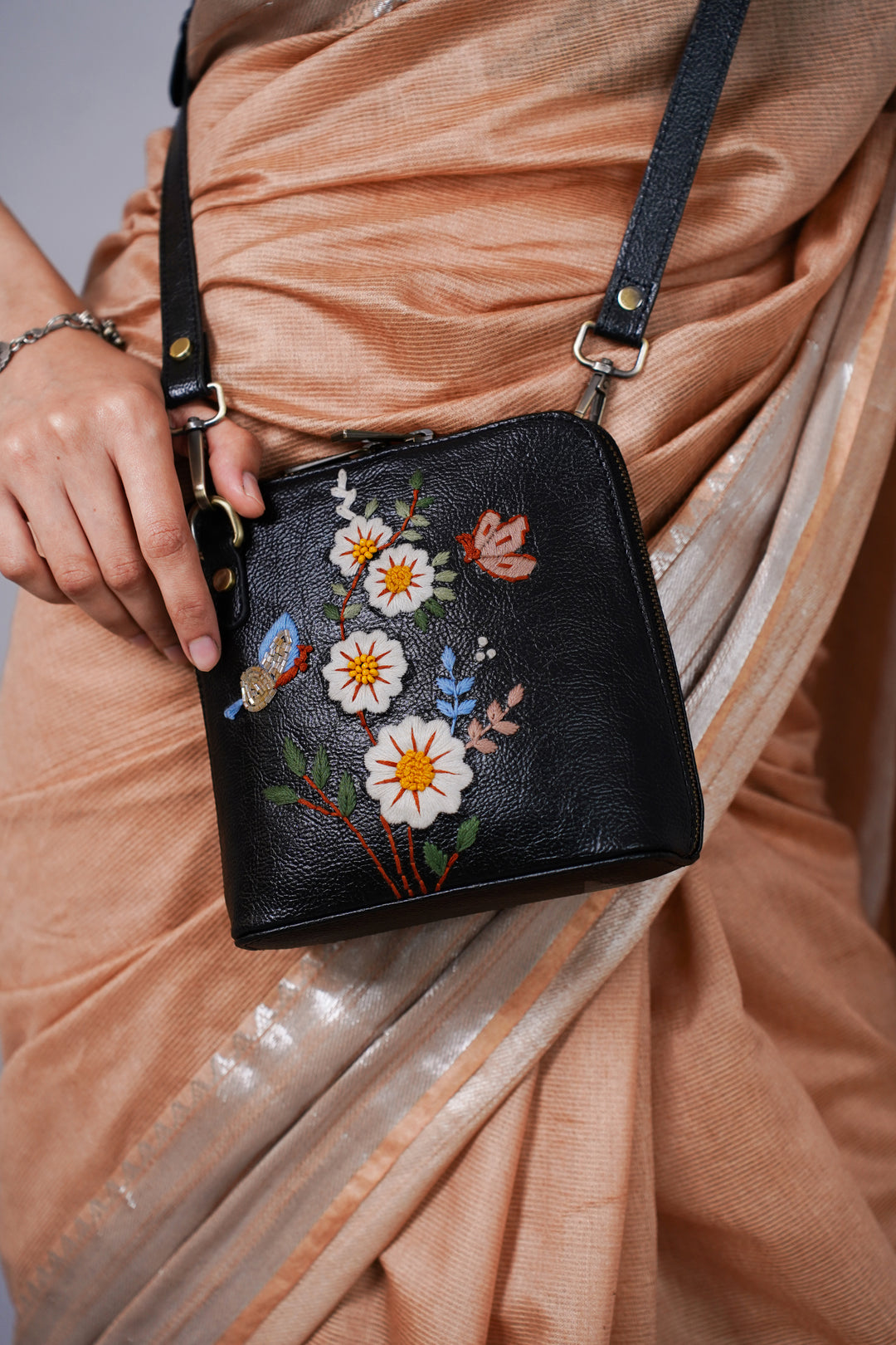 Handcrafted White Daisy Flowers Embroidered Genuine Leather Sling Bag