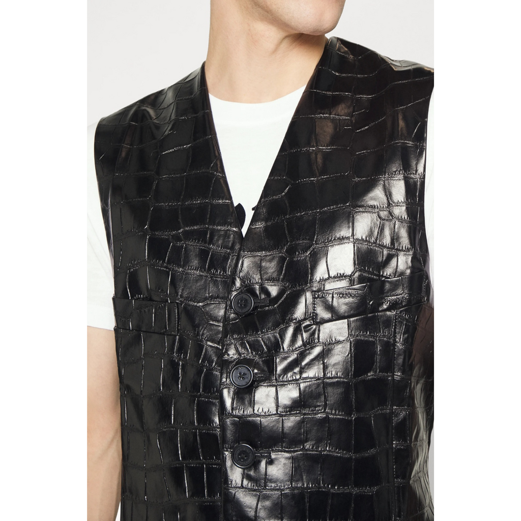 Detailed view of men's black croc-embossed effect leather vest, focusing on the sturdy zipper, stitching, and high-quality full-grain leather craftsmanship – Hides & Cult.