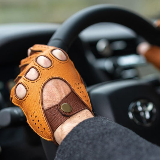 Mens Cognac Brown Fingerless Gloves in Sheep Leather