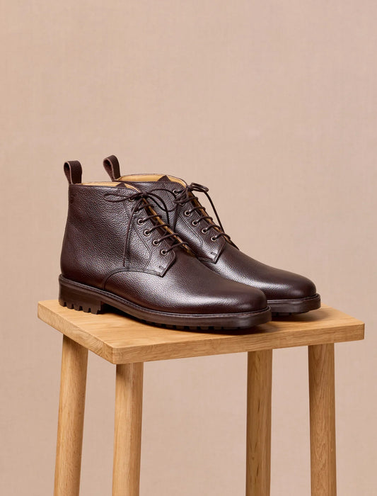 The COMMANDO Chukka - Grained Brown - Clearance Sale | Hides&Cult