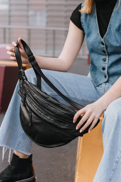 Black Lightweight Buttery Soft Leather Cross body Side purse