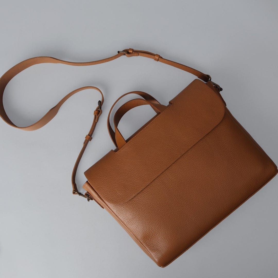 Genuine Leather Messenger Bag In Tan Color