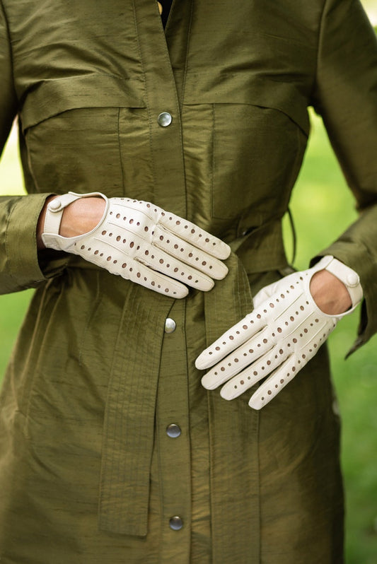 Womens Handmade Leather Driving Gloves in Cream